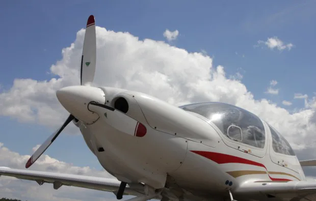 Flugzeug-Rundflug Sankt Augustin über Köln für 2 - 1