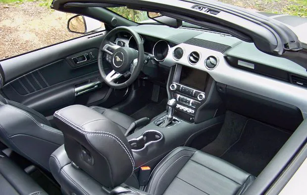 Mustang GT Cabrio fahren Karlsruhe (Wochenende) - 3