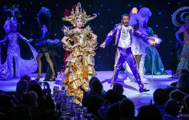Travestie-Show mit Dinner Dresden - 2