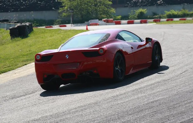 Ferrari F458 fahren Castelletto di Branduzzo (PV) (1 Runde) - 4