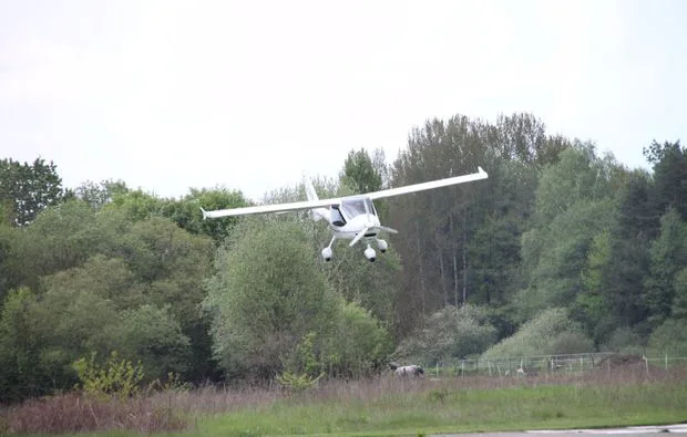 Privatrundflug mit Flugtheorie bei Regensburg - 3