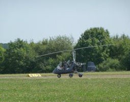 Tragschrauber-Rundflug Föhren (15 Min.)