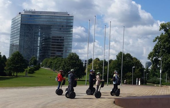 Segway Tour in Düsseldorf (2 Std.)