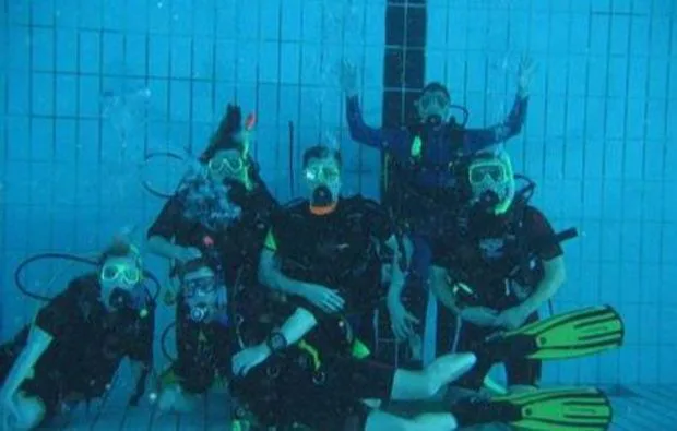 Tauchschnupperkurs im Pool Oldenburg - 2