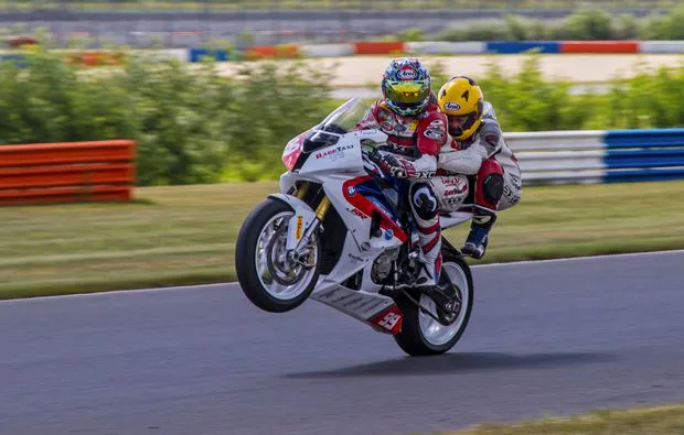 Superbike Training mit Leihmotorrad (8 Std.) Oberlungwitz - 2