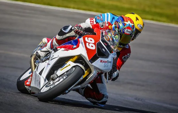 Superbike Training mit Leihmotorrad (8 Std.) Oberlungwitz - 4