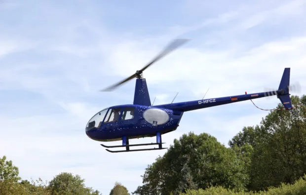 Romantik-Hubschrauber-Rundflug Bindlach-Bayreuth für 2 (30 Min.) - 1