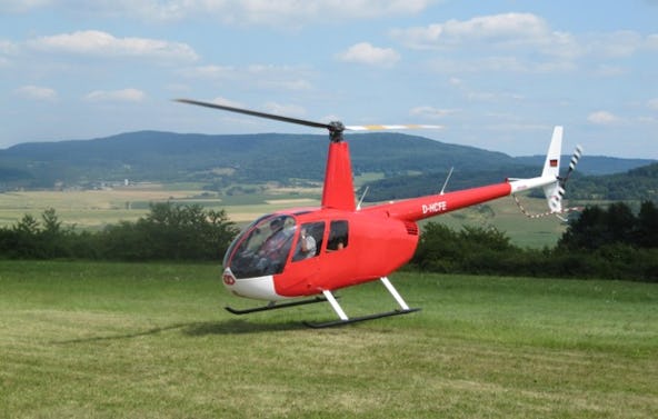 Romantik-Hubschrauber-Rundflug Coburg für 2 (30 Min.)