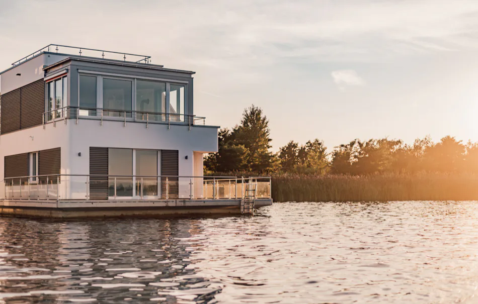 Kurzurlaub Floatinghouse Goitzschesee für 4 (2 Nächte) - 1