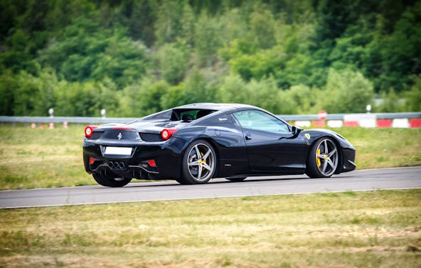 Rennwagen Ferrari 458 selber fahren Oschersleben (10 Rdn.)