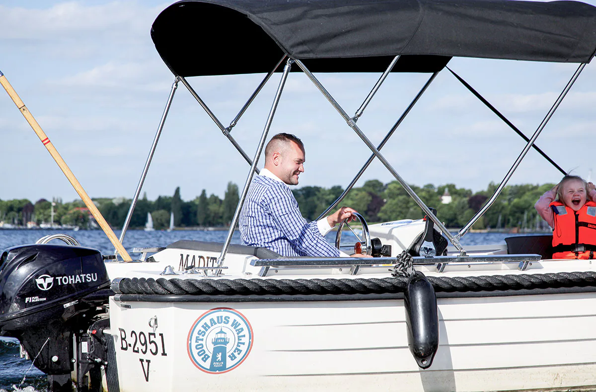 15 ps Motorboot mieten Berlin - 2