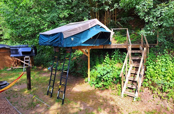 Außergewöhnlich Übernachten im Dachzelt Thulba für 2 (2 Nächte)