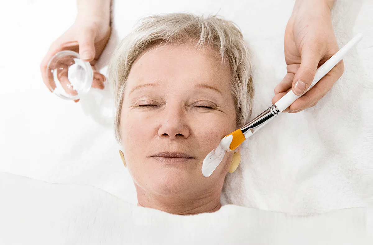 Massage & Beautyanwendung Konstanz (für Frauen) - 1