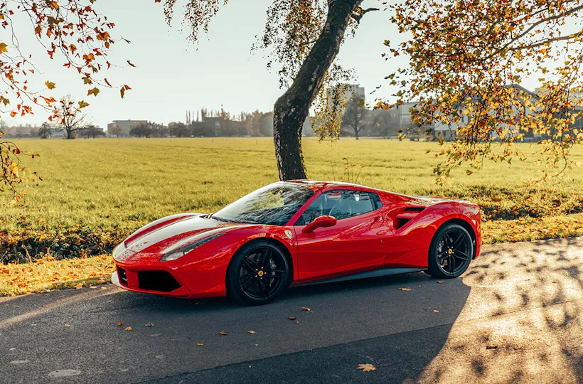 Ferrari fahren (12 Std.)
