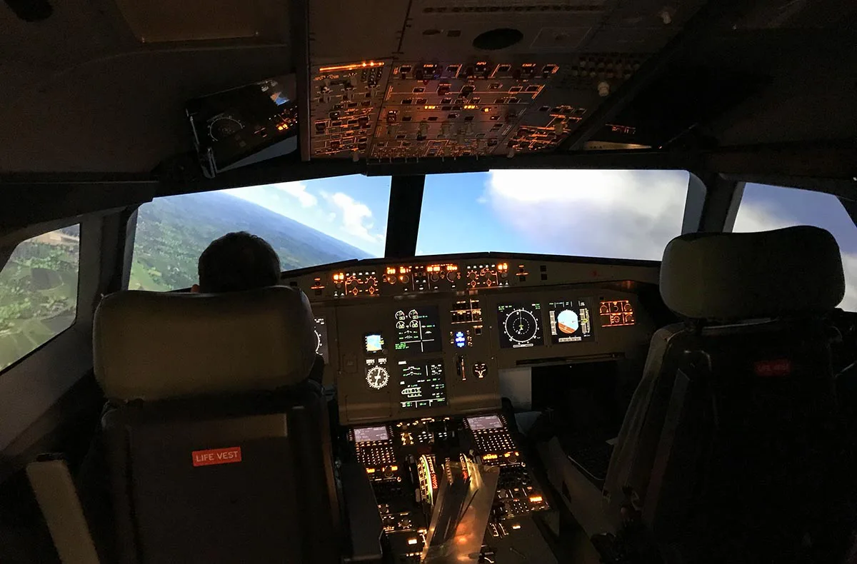 Flugsimulator Gensingen (A380 - Economy kurz) - 2