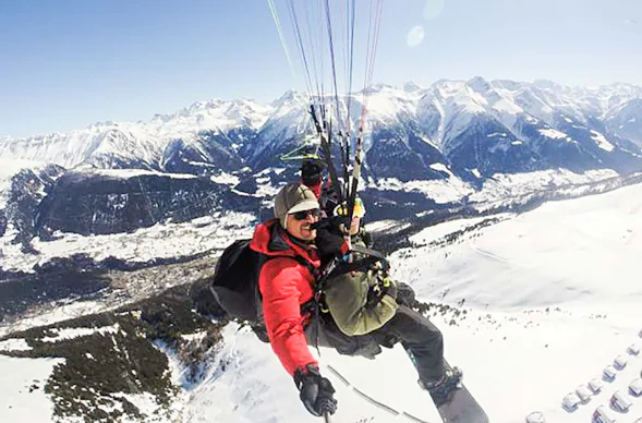 Gleitschirm-Tandemflug Fiesch (30 Min.)