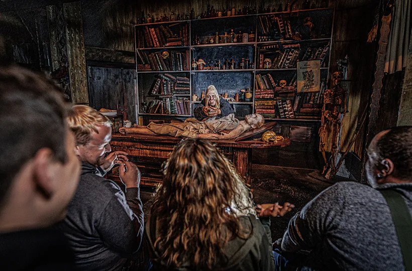 Frühstück & Hamburg Dungeon für 2