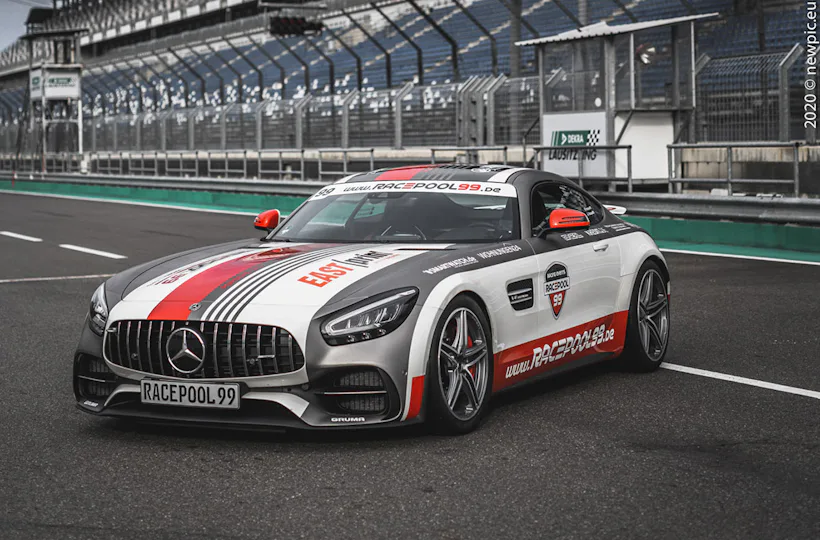 Mercedes und Porsche Renntaxi Oberlungwitz (6 Rdn.)