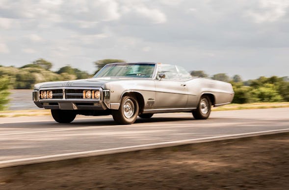 Oldtimer Erlebnisfahrt mit Chauffeur Hamburg