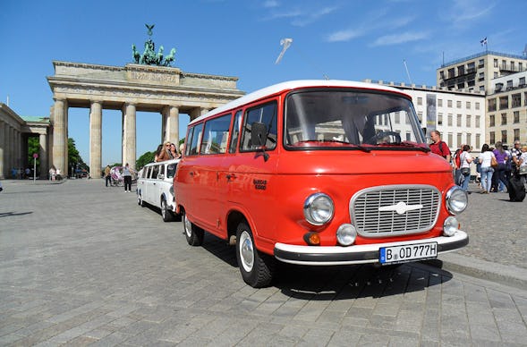 "Der geheime Osten" mit Currywurscht bei "Konnopke"