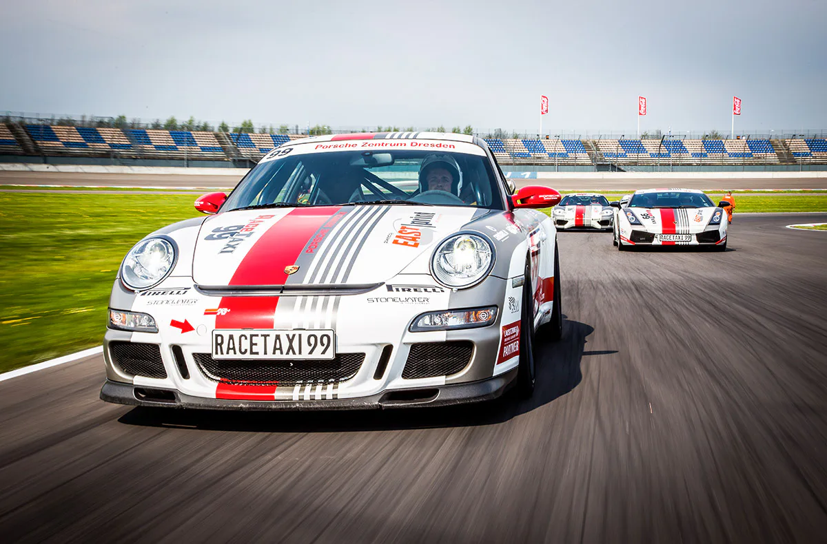 Porsche 911 Carrera Renntaxi Oberlungwitz (4 Rdn.) - 1