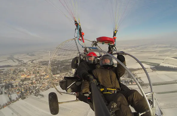 Tandemflug mit Weinverkostung für 2 Gaweinstal