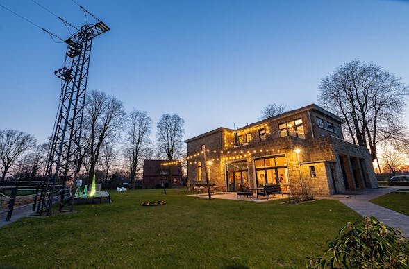 Übernachtung im Hochspannungsraum im Alten Wasserwerk für 2 (2 Nächte)