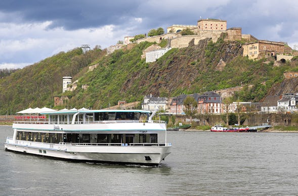 Weinausflug & Schifffahrt auf der Mosel Bullay